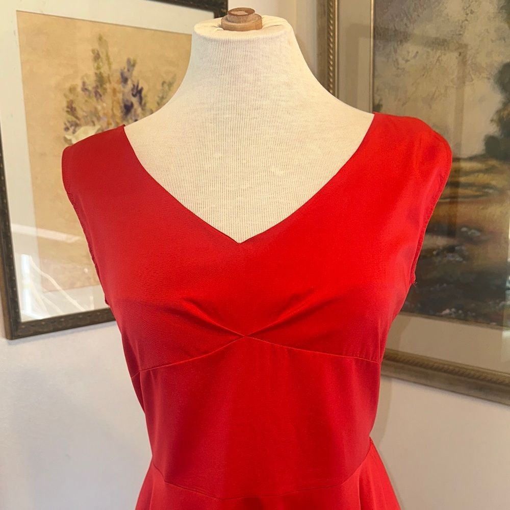 NWT Sucrefas Vibrant Red Sleeveless Dress Size Large - Picture 4 of 12